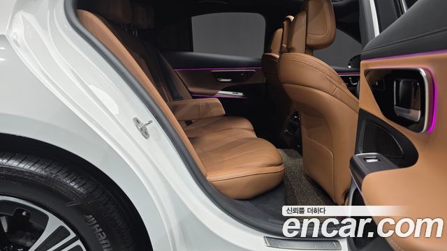 Mercedes-Benz E-Class (W214) E200 Avantgarde 2024 — фото 12