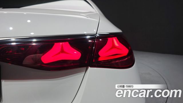 Mercedes-Benz E-Class (W214) E200 Avantgarde 2024 — фото 23
