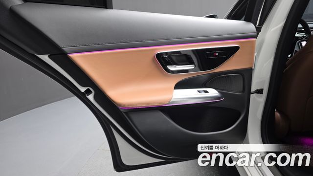Mercedes-Benz E-Class (W214) E200 Avantgarde 2024 — фото 25