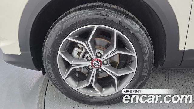 KG Mobility (SsangYong) Beautiful Korando Gasoline 1.5 2WD R-Plus 2022 — фото 5