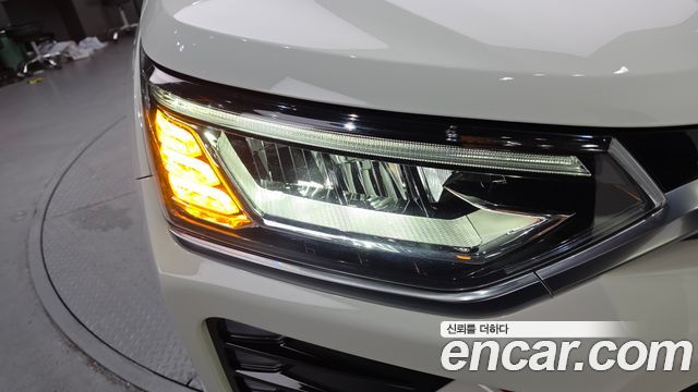 KG Mobility (SsangYong) Beautiful Korando Gasoline 1.5 2WD R-Plus 2022 — фото 22