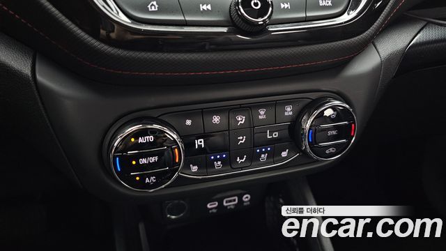 Chevrolet Trailblazer 1.3 Turbo 4WD RS 2022 — фото 24