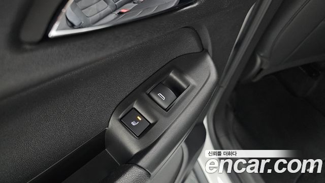 Chevrolet Trailblazer 1.3 Turbo 4WD RS 2022 — фото 40