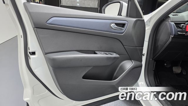 Renault Korea XM3 1.6 GTe LE 2023 — фото 24