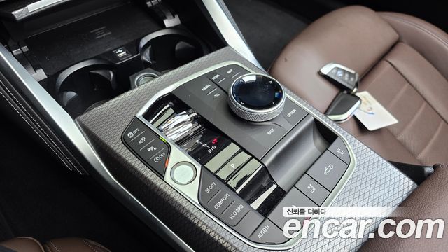 BMW 4 Series (G22) 420i M Sport Pro Convertible 2025 — фото 9