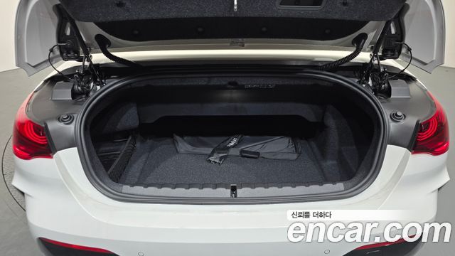 BMW 4 Series (G22) 420i M Sport Pro Convertible 2025 — фото 17