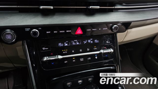 Kia Carnival (IV) Diesel 9-Seater Signature 2021 — фото 17