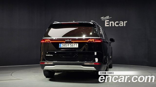 Kia Carnival (IV) Diesel 9-Seater Prestige 2023 — фото 4