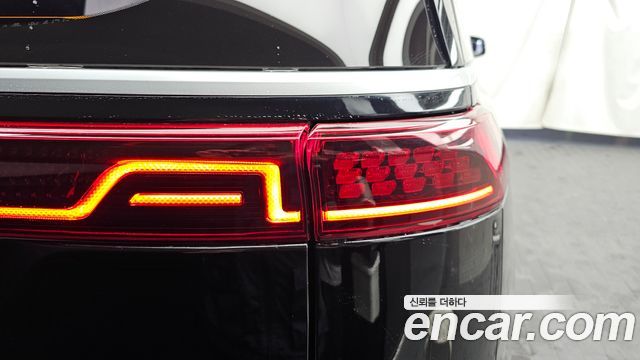 Kia Carnival (IV) Diesel 9-Seater Prestige 2023 — фото 23