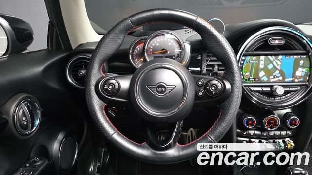 MINI Cooper HIGH Third Generation 2020 — фото 13