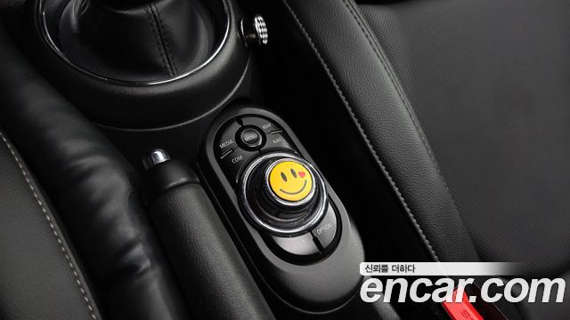 MINI Cooper HIGH Third Generation 2020 — фото 27