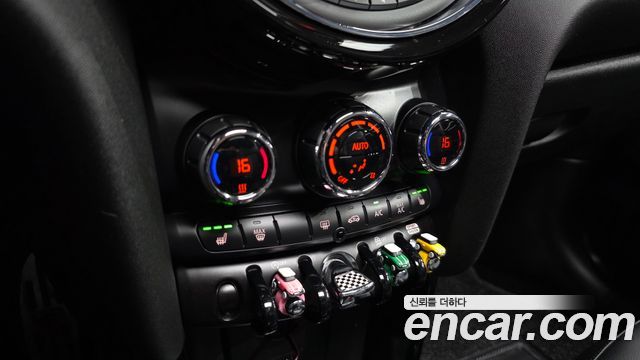 MINI Cooper HIGH Third Generation 2020 — фото 33