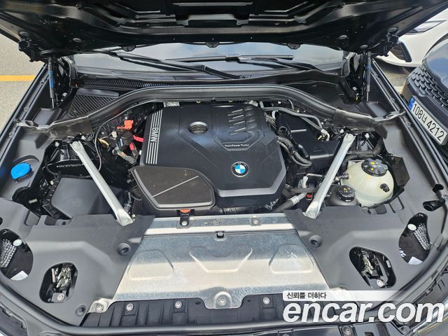 BMW X4 (G02) xDrive20i Individual 2024 — фото 16