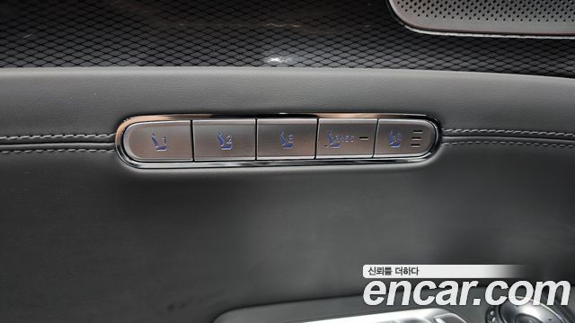 Genesis G90 (RS4) Gasoline 3.5 Turbo AWD 2023 — фото 19