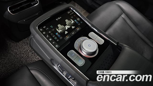 Genesis G90 (RS4) Gasoline 3.5 Turbo AWD 2023 — фото 29