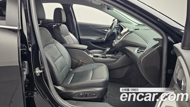 Chevrolet Malibu 2.0 Turbo LT Special 2021 — фото 11