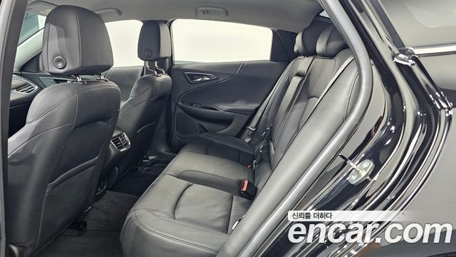Chevrolet Malibu 2.0 Turbo LT Special 2021 — фото 26