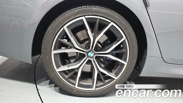 BMW 5 Series (G30) 530i xDrive M Sport Package 2023 — фото 5