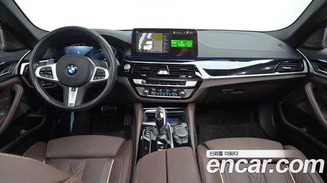 BMW 5 Series (G30) 530i xDrive M Sport Package 2023 — фото 7