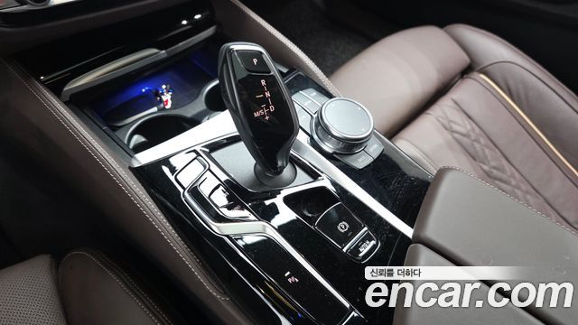 BMW 5 Series (G30) 530i xDrive M Sport Package 2023 — фото 9