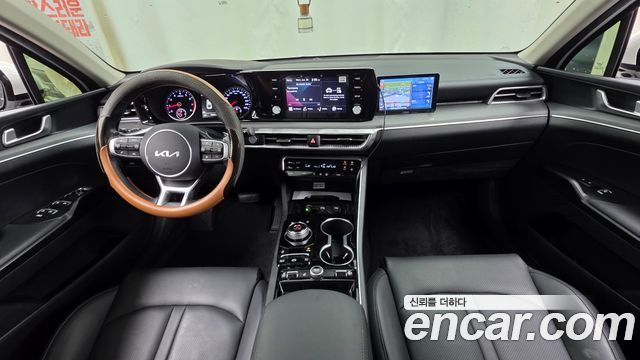 Kia K5 (III) 2.0 Prestige 2023 — фото 7