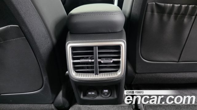 Kia K5 (III) 2.0 Prestige 2023 — фото 18