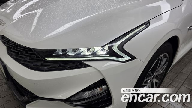 Kia K5 (III) 2.0 Prestige 2023 — фото 22