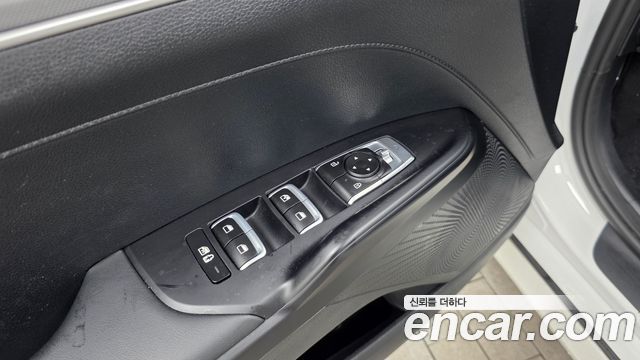 Kia K5 (III) 2.0 Prestige 2023 — фото 29