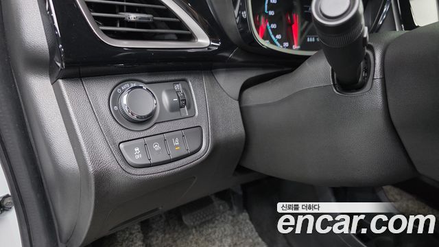 Chevrolet Spark My Fit Edition Premier 2021 — фото 12