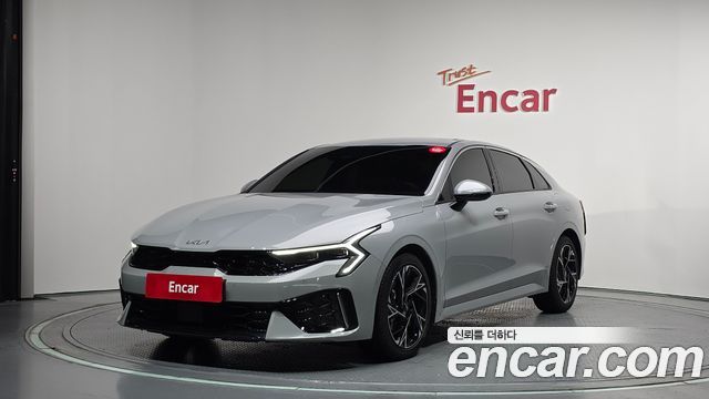 Kia K5 (III) 1.6 Turbo Signature 2025 — фото 1