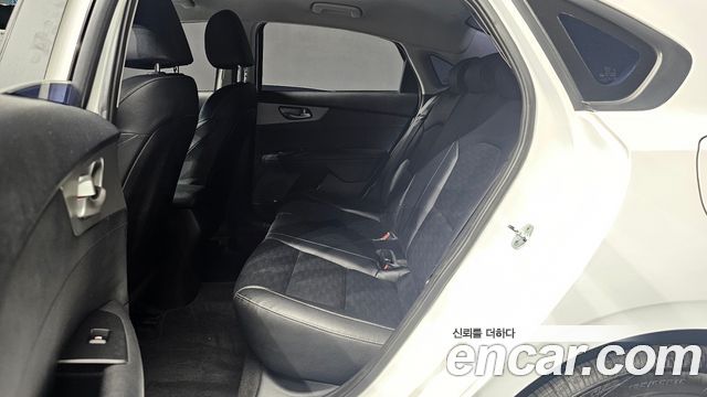 Kia K3 Prestige 2021 — фото 26