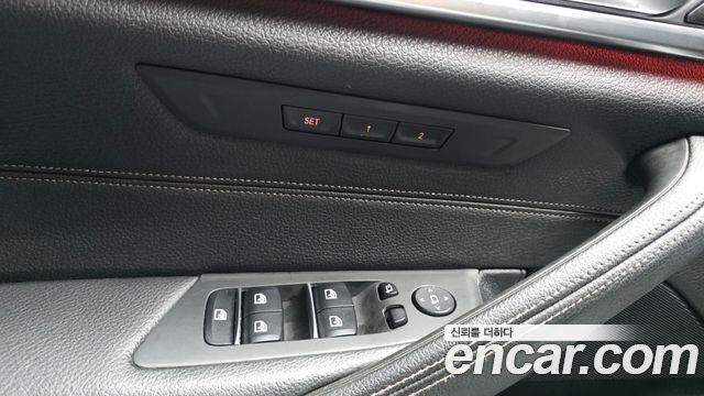 BMW 5 Series (G30) 530i Luxury Plus 2019 — фото 29