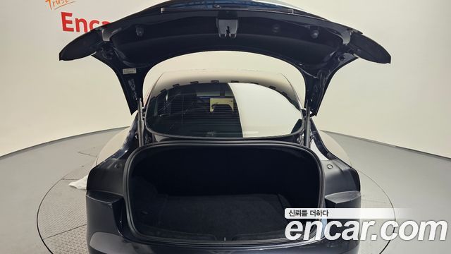 Tesla Model 3 RWD 2024 — фото 19