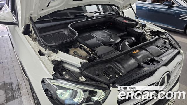 Mercedes-Benz GLE-Class (W167) GLE300d 4MATIC 2020 — фото 6