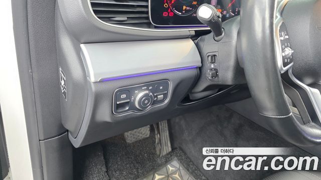 Mercedes-Benz GLE-Class (W167) GLE300d 4MATIC 2020 — фото 29