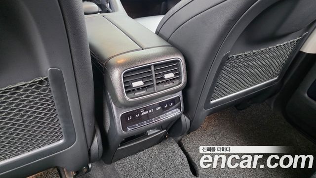 Mercedes-Benz GLE-Class (W167) GLE300d 4MATIC 2020 — фото 32
