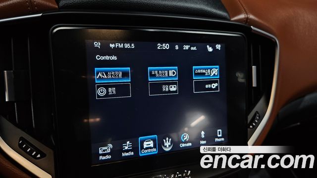 Maserati Ghibli 3.0 Diesel 3rd 2018 — фото 16