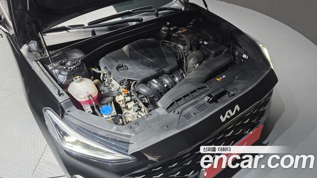Kia K8 2.5 Gasoline 2WD Noblesse Light 2022 — фото 6