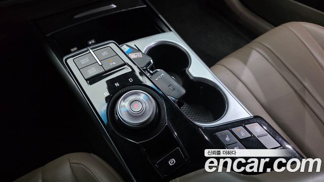 Kia K8 2.5 Gasoline 2WD Noblesse Light 2022 — фото 9