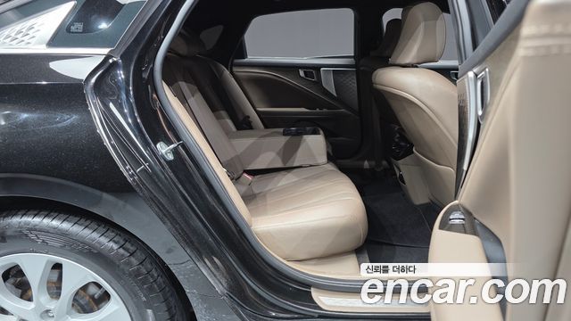 Kia K8 2.5 Gasoline 2WD Noblesse Light 2022 — фото 12