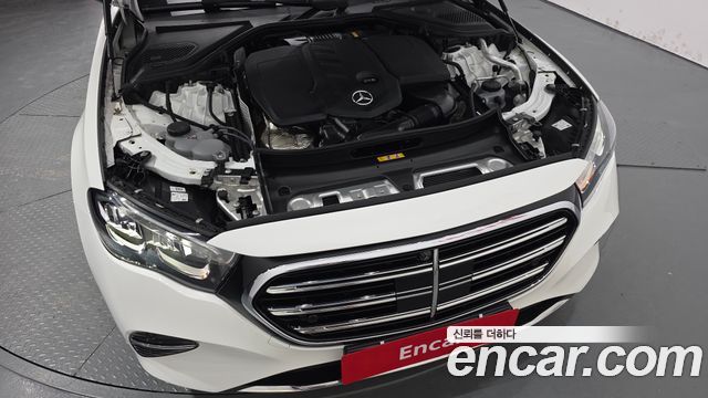 Mercedes-Benz E-Class (W214) E220d 4MATIC Exclusive 2024 — фото 6