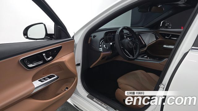 Mercedes-Benz E-Class (W214) E220d 4MATIC Exclusive 2024 — фото 10