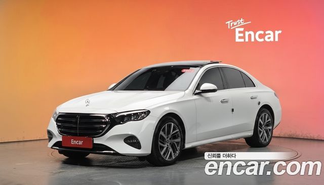 Mercedes-Benz E-Class (W214) E220d 4MATIC Exclusive