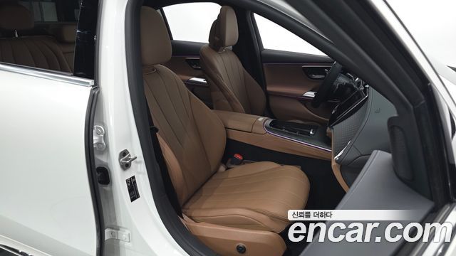 Mercedes-Benz E-Class (W214) E220d 4MATIC Exclusive 2024 — фото 26