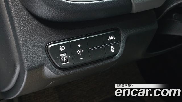 Kia Seltos Gasoline 1.6 Turbo 4WD Trendy 2022 — фото 19