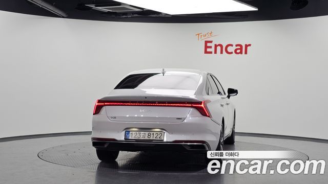 Kia K8 Hybrid Signature 2022 — фото 4