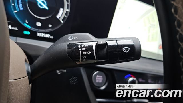 Kia K8 Hybrid Signature 2022 — фото 29