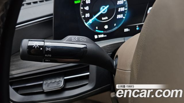 Kia K8 Hybrid Signature 2022 — фото 30