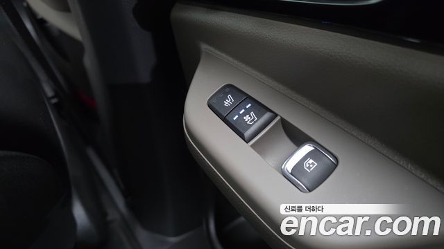 Kia Carnival (IV) Gasoline 9 Seater X Line 2026 — фото 38