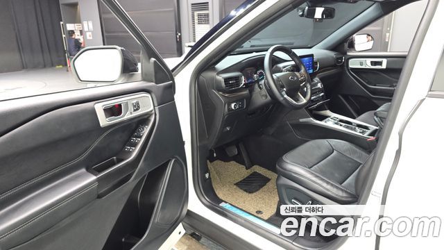 Ford Explorer (VI) 2.3 LimIted 4WD 2020 — фото 10